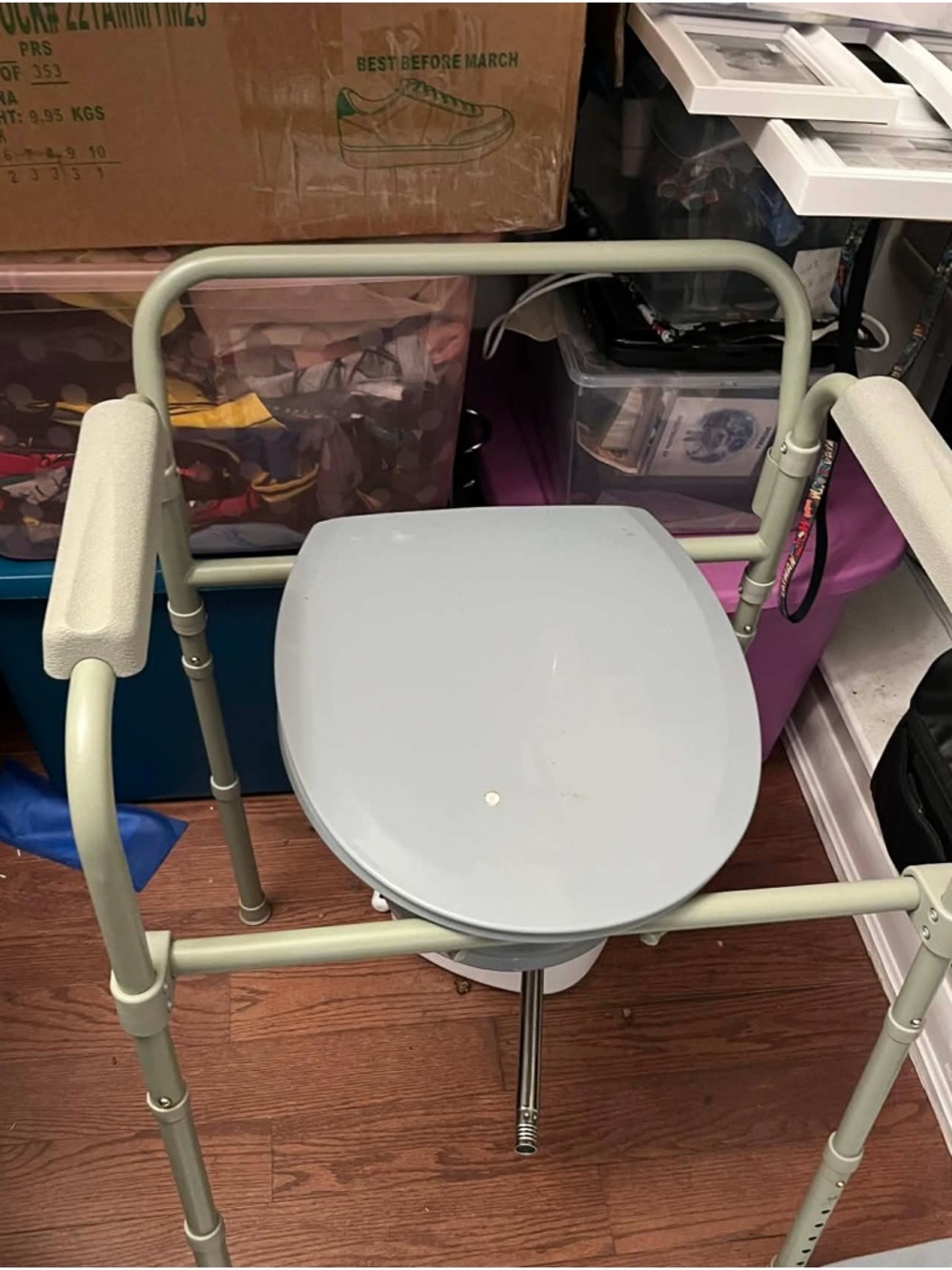 Portable Commode Toilet Chair